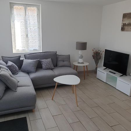 "L'Etape Normande" Gite 70M2 Terrasse Terrain Clos 500 M2 3 Voitures Villa Grand-Couronne Eksteriør billede